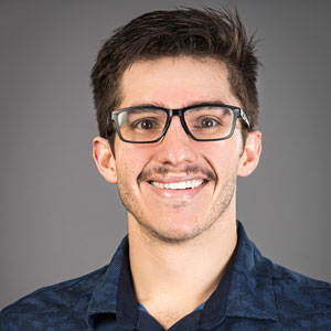 Portrait photo of graduate student Edwin Rodriguez